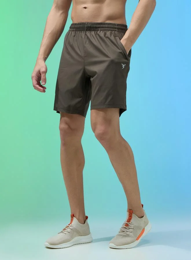 تكنوسبورت شورت رياضي رجالي سادة بقصة مريحة